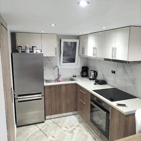 アパート M&s Corfu Centre コルフ島